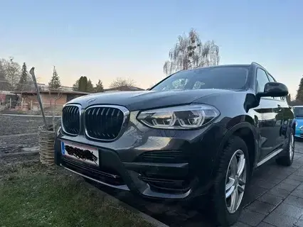 BMW X3 xDrive, Baujahr 2019, 190 PS, Allrad   Top Zustand