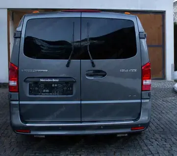 Mercedes Vito Tourer 124 CDI 4x4 Automatik