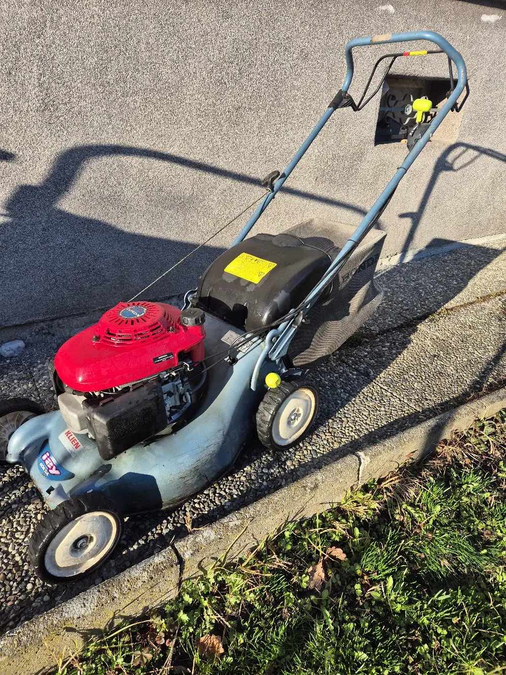 Honda Rasenmäher mit Antrieb 