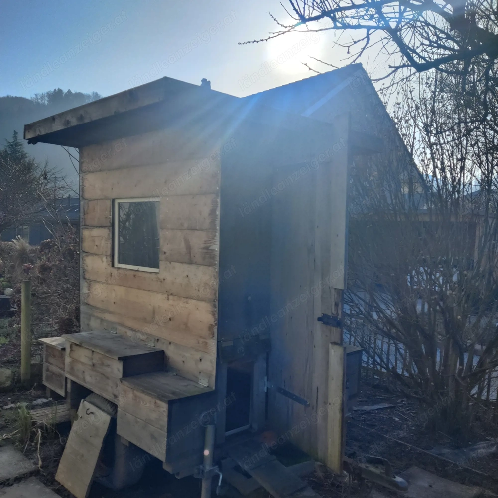 Hühnerstall gebraucht inklusive Zubehör 