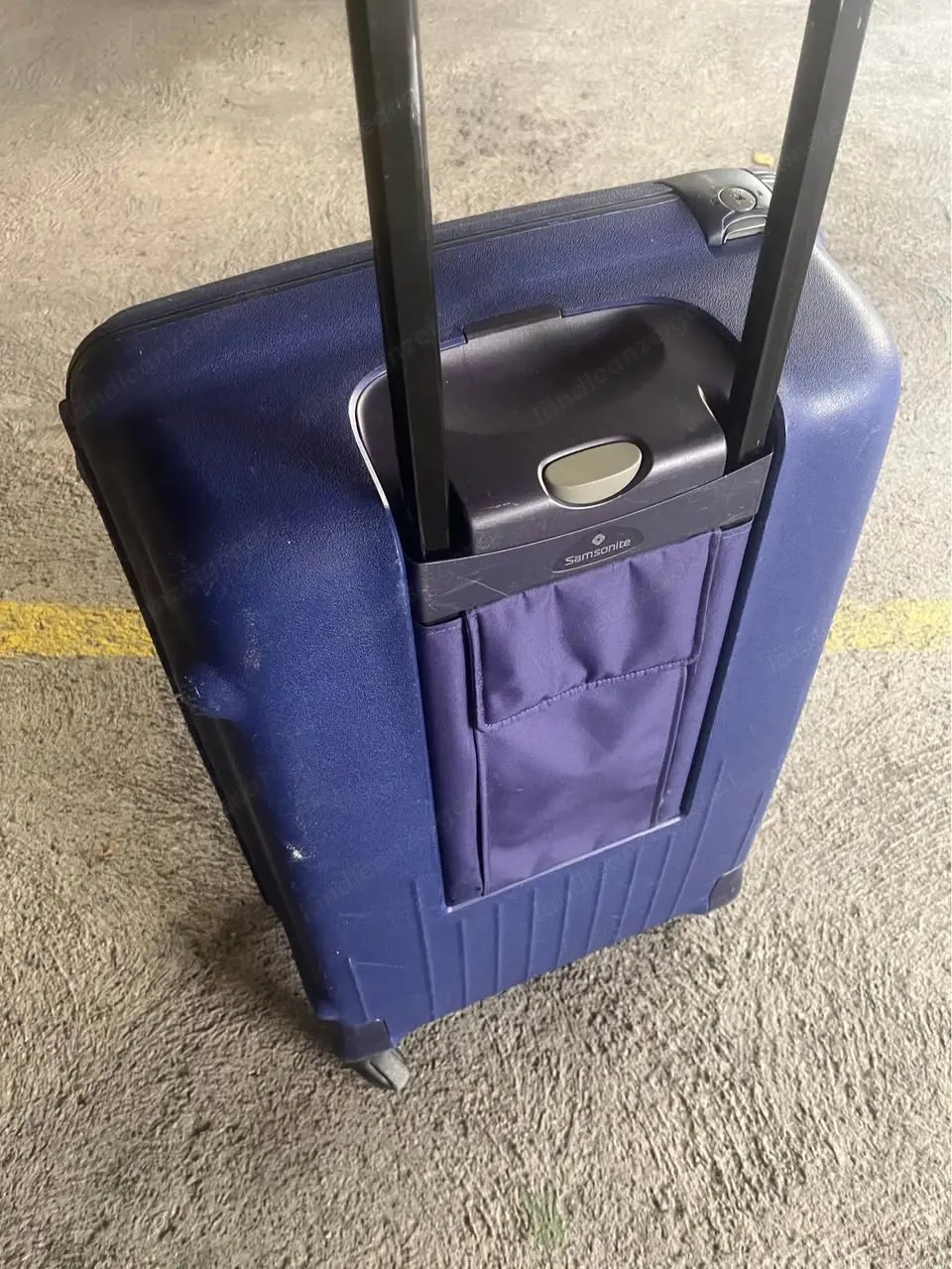 Verkaufe diesen Rollkoffer , siehe Bilder!