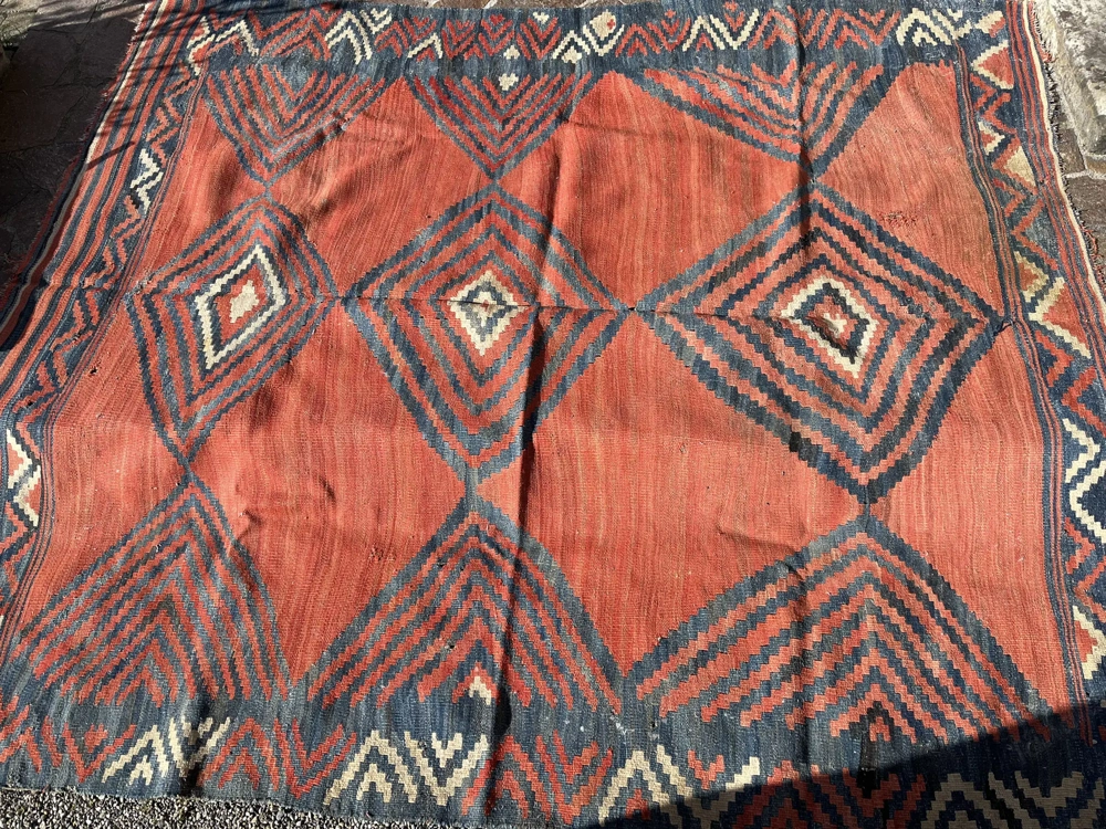 Kelim Teppich zu verschenken