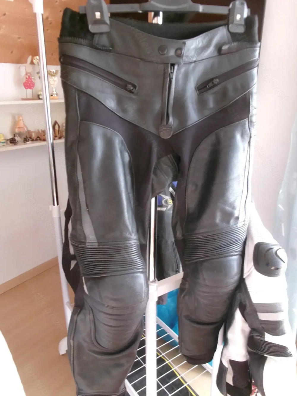 Leder Motorradkombi Büse 