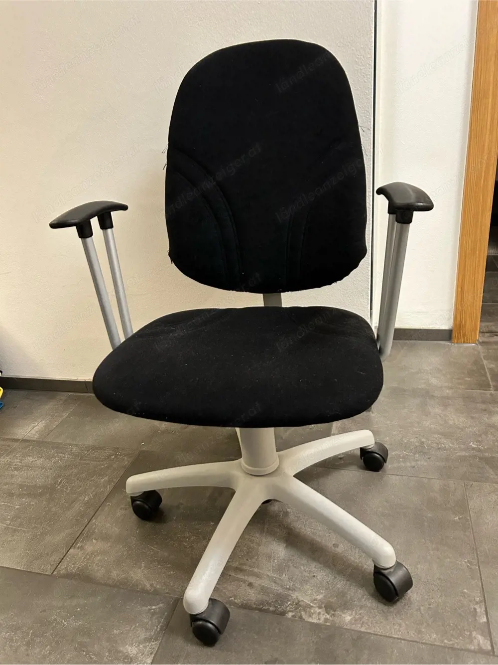 Verschenke Bürostuhl gegen Selbstabholung