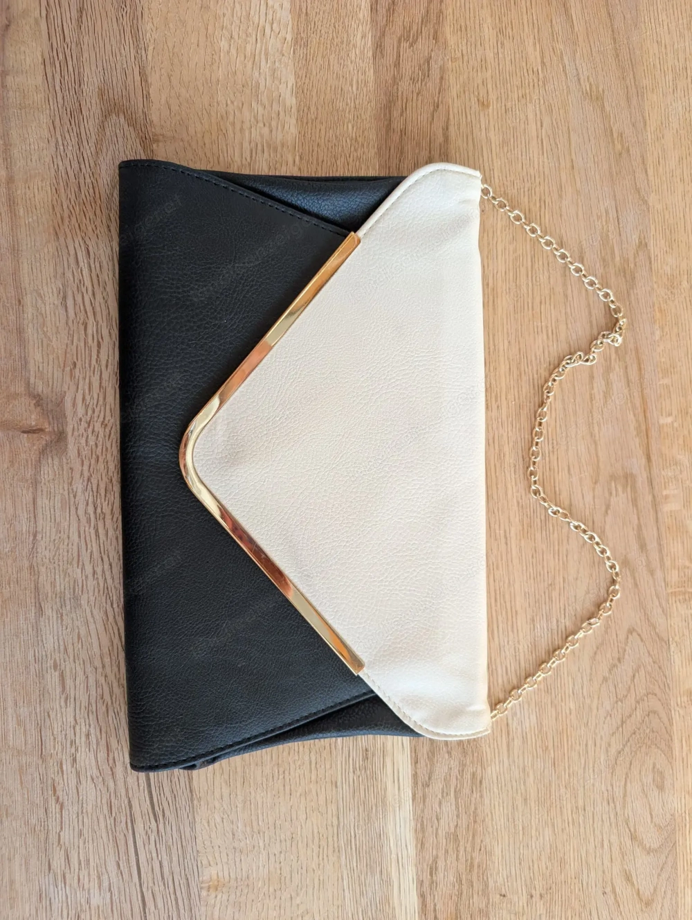 Elegante Clutch   Handtasche in Schwarz & Creme mit Gold-Details
