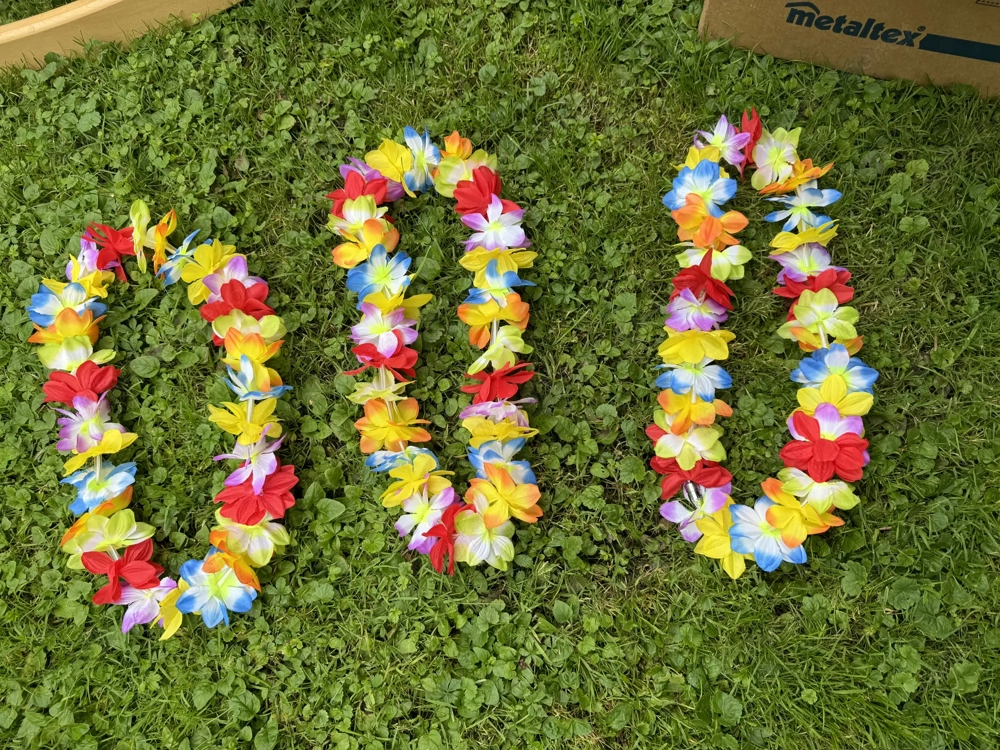 Neue Hawaiiketten je stück