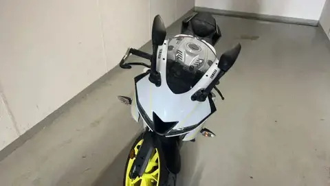Yamaha YZF-R 125 A Sonderedition