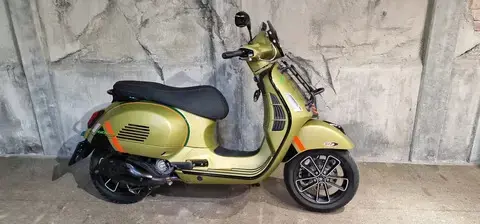 Vespa GTS 300 ABS HPE im Top Zustand 