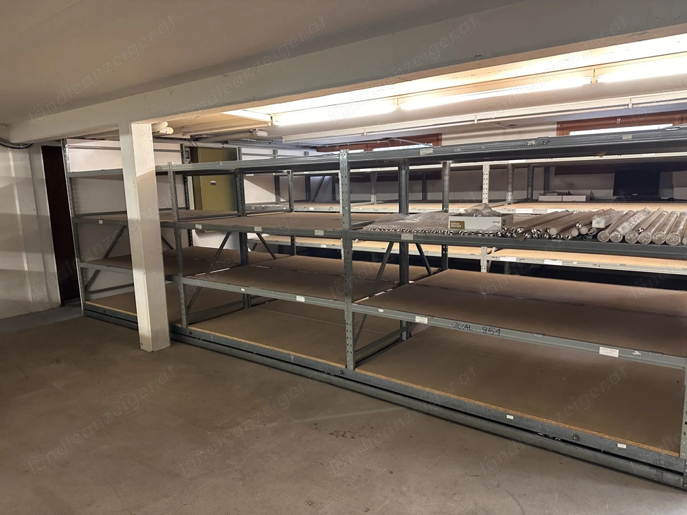 Mobiles Archiv- Lagerregal-System mit Kurbelmechanik