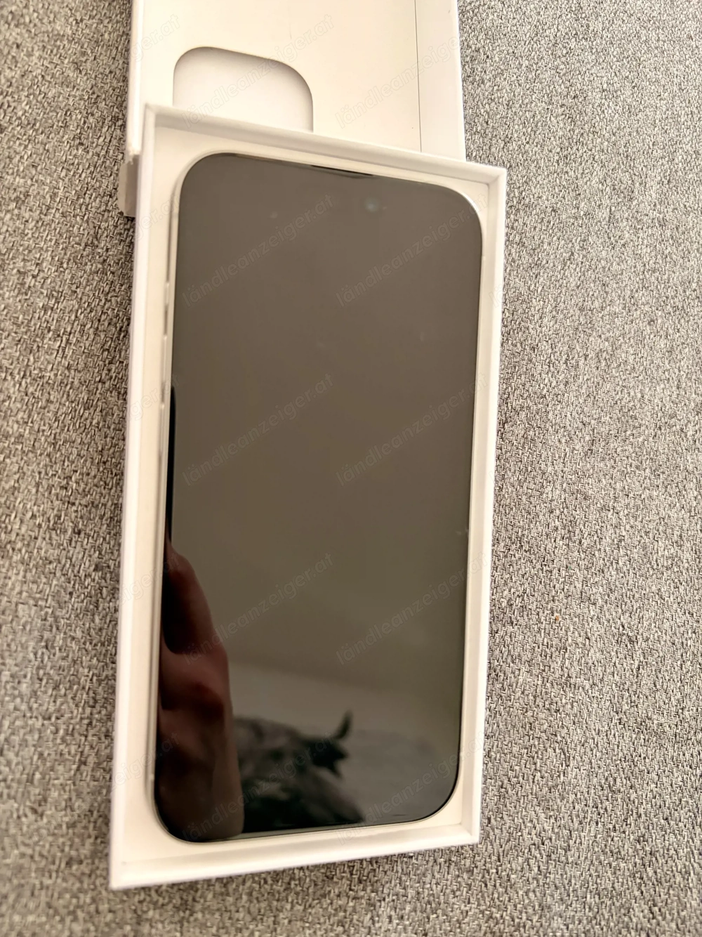 iPhone 15 Pro 128GB Titan Weiß