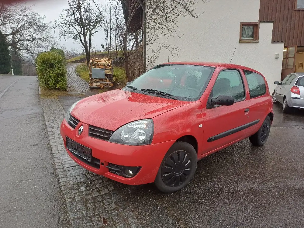 Renault Clio 2 neu vorgeführt