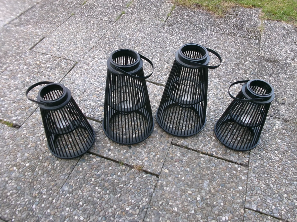 Gartenlaternen aus Bambus + Metall 