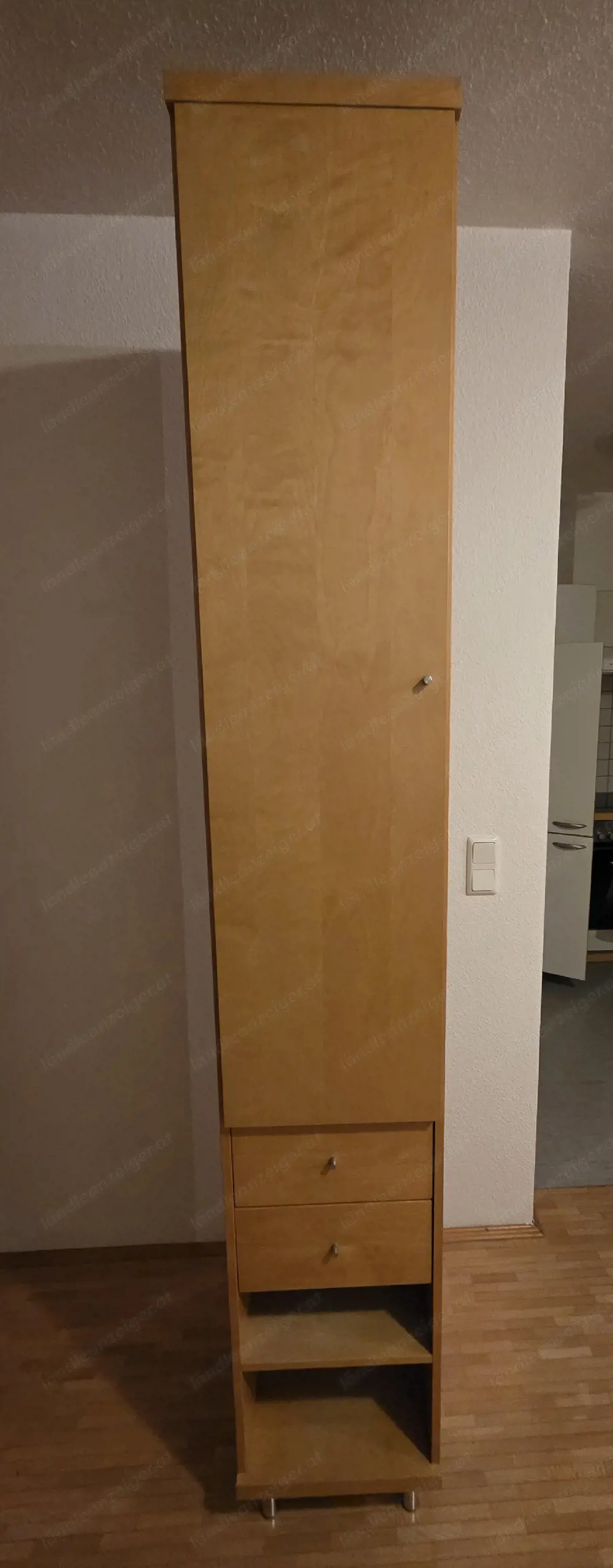 Verkaufe Schmalen Ikea Kasten 