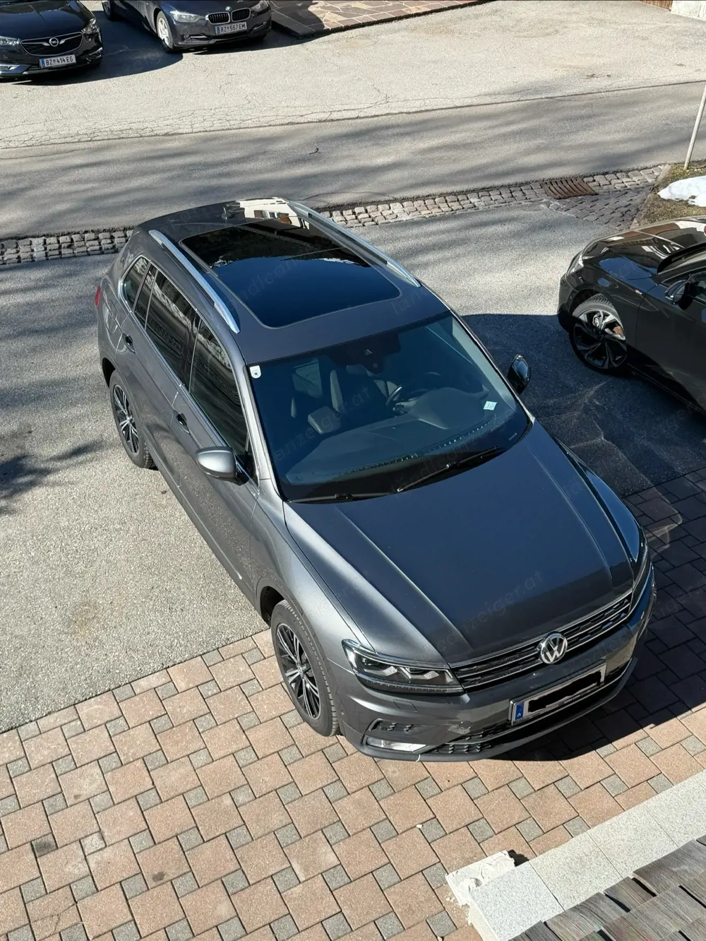 VW Tiguan VW Tiguan Highline TDI SCR 4MOTION DSG SUV   Geländewagen