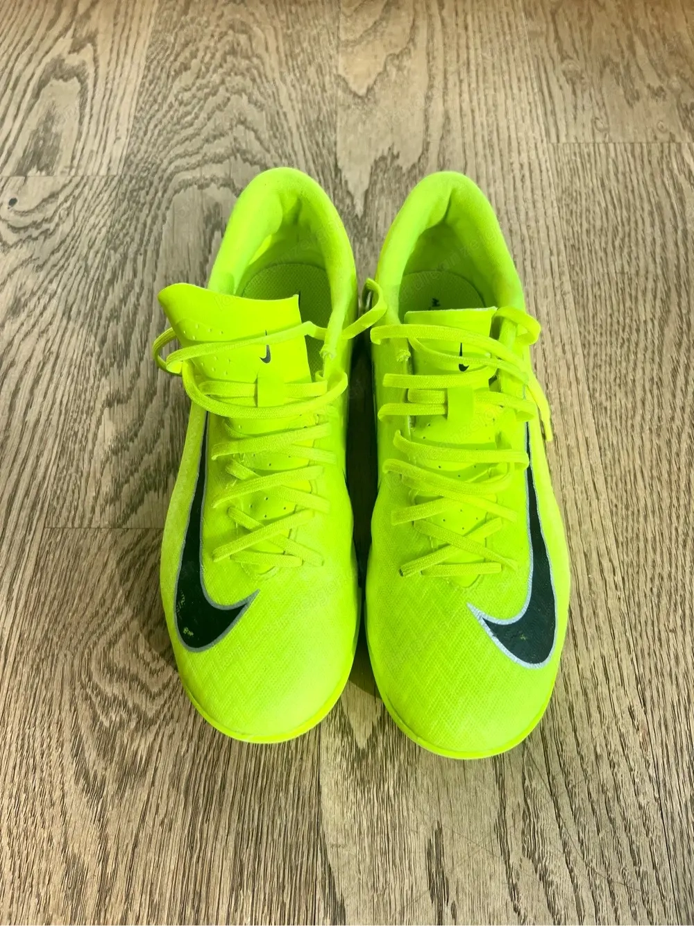Hallenschuh Nike Gr 39