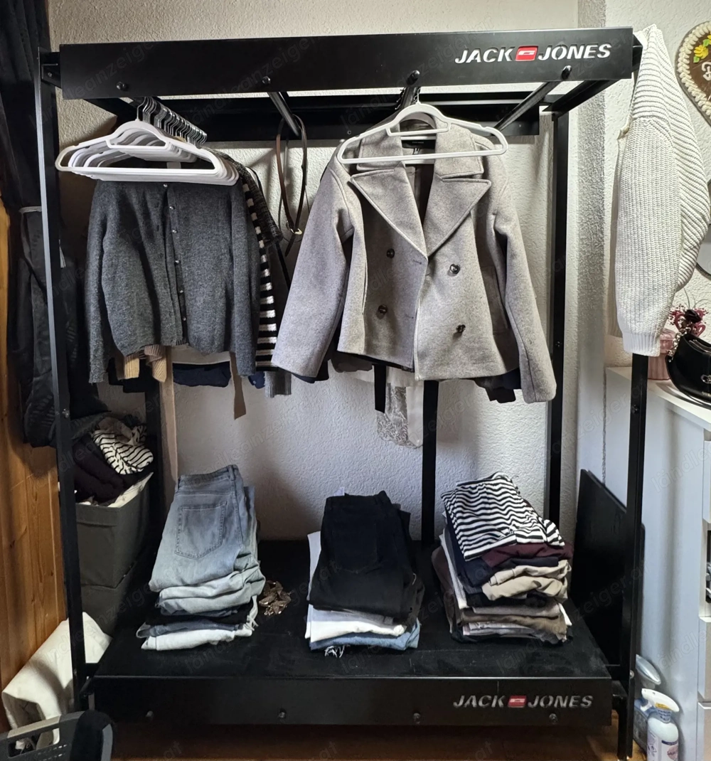 Metal Gestell Kleiderschrank