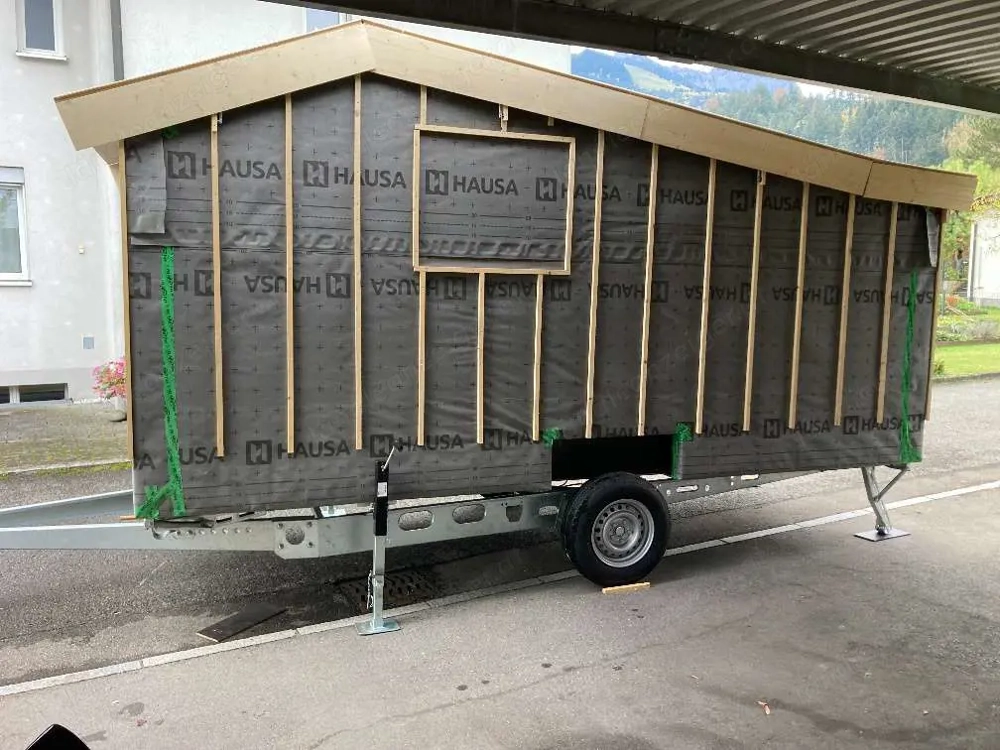 Alphütte 2 Go - Hochwertiger Rohbau auf neuem KNOTT Fahrgestell 
