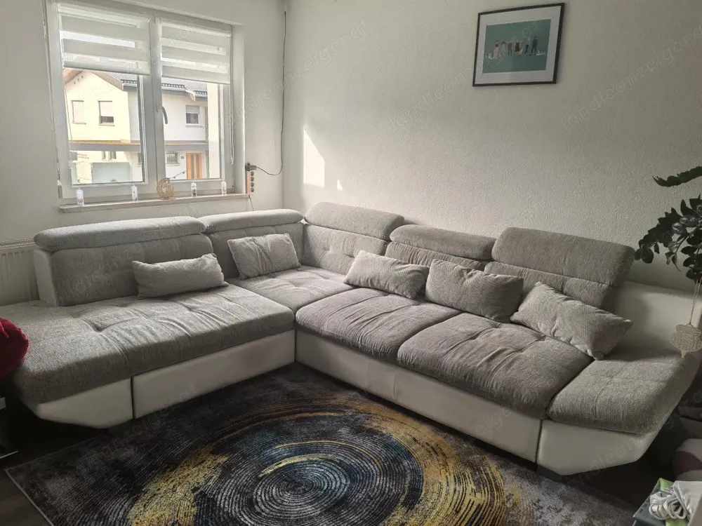 Couch mit Bettfunktion - Zu verschenken