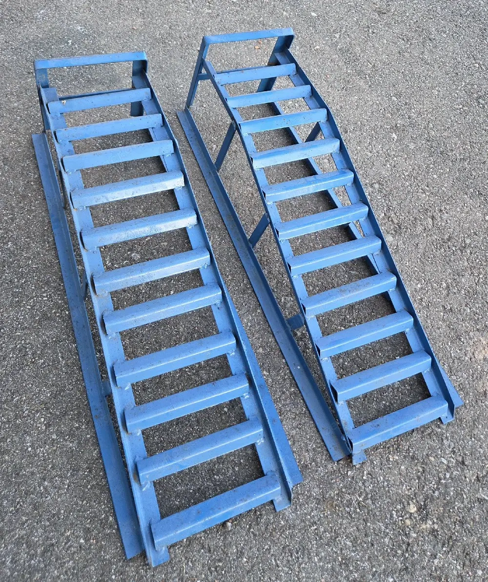 PKW Auffahrböcke Auto Bock Böcke zwei 2000kg