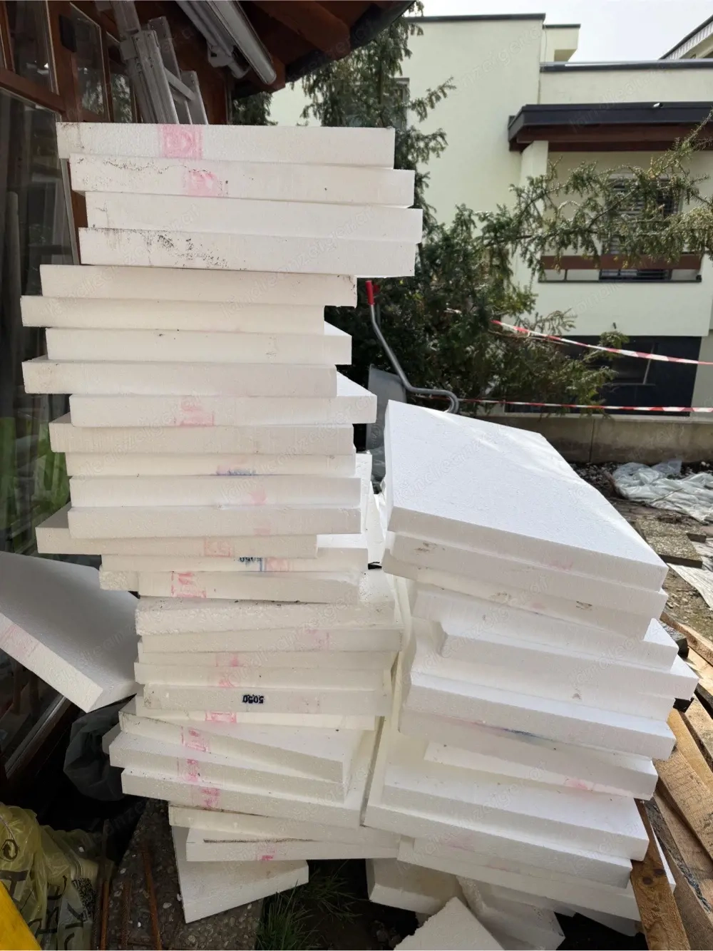 EPS Platten zu verschenken