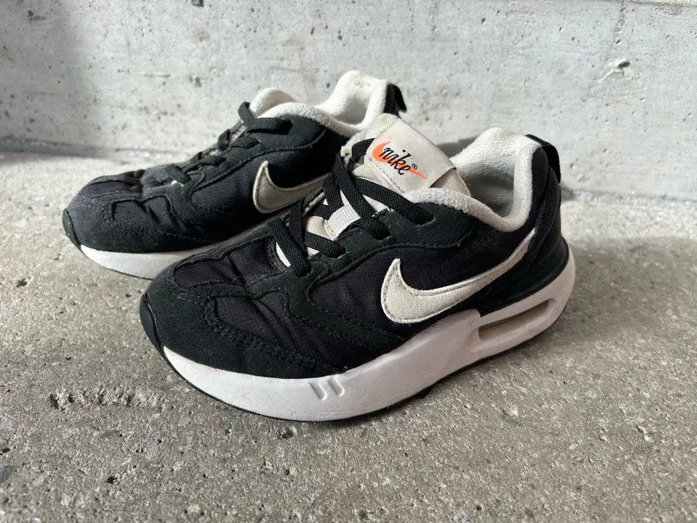 Nike Kinderschuhe   Größe 28,5   Super Zustand