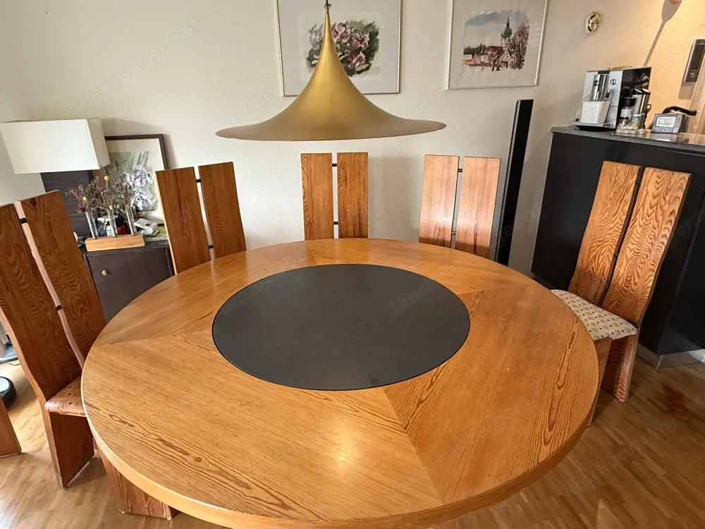 Vollholztisch mit drehplatte +stühle 