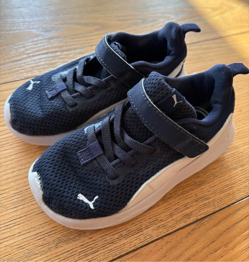 Puma Schuhe Kinder Größe 26