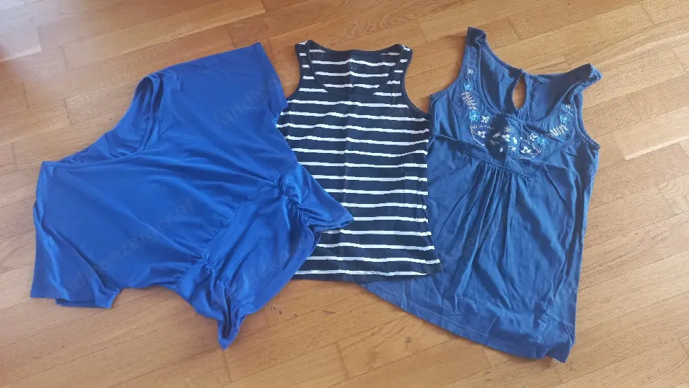 blaues Damenbekleidungspaket 