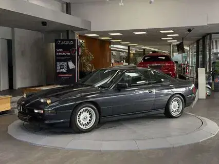 BMW 850