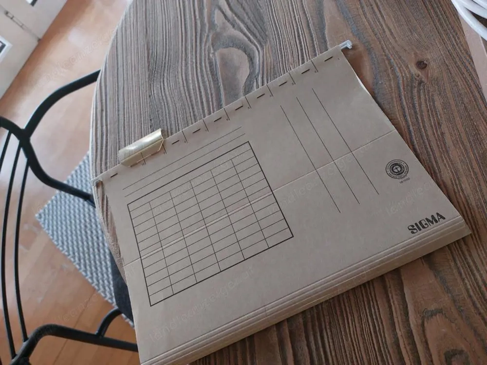 Hängemappen A4-Format gratis abzugeben