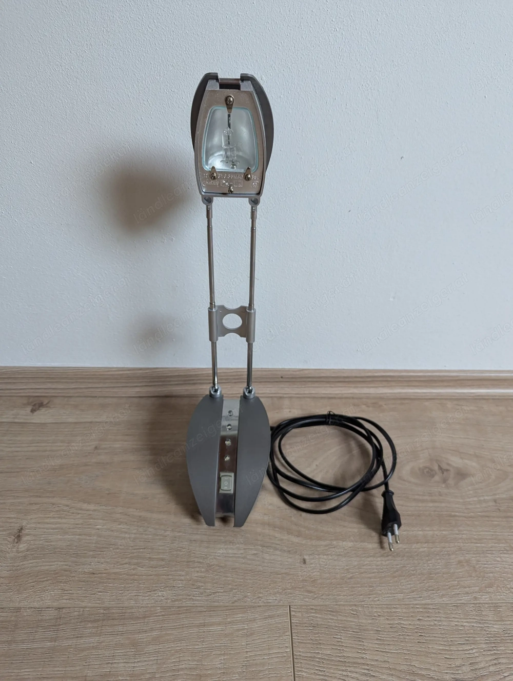 Verkaufe Schreibtischleuchte