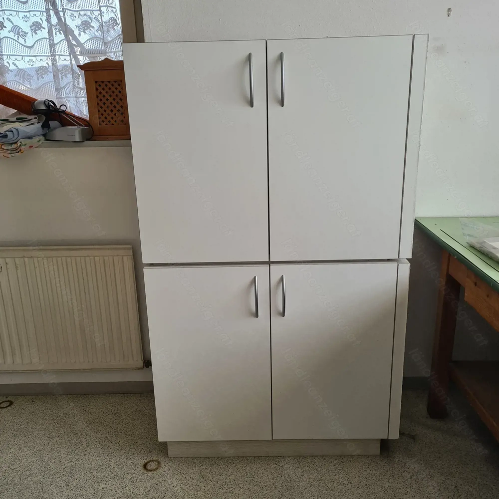 Doppelkasten zu verschenken.