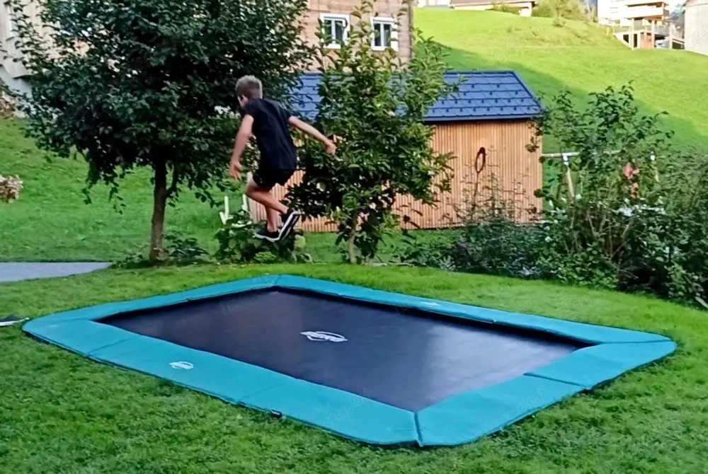 Berg Flatground Trampolin 410 x 250