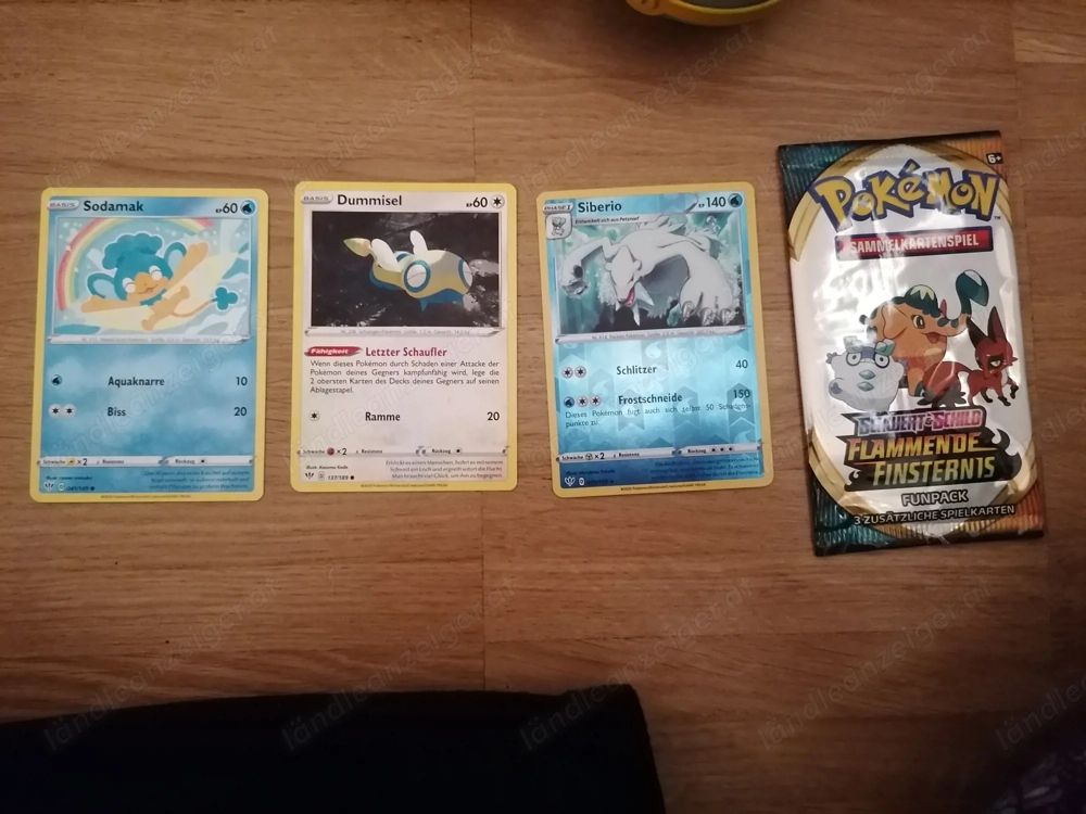 Pokébälle und Karte zu verkaufen (auch einzeln)