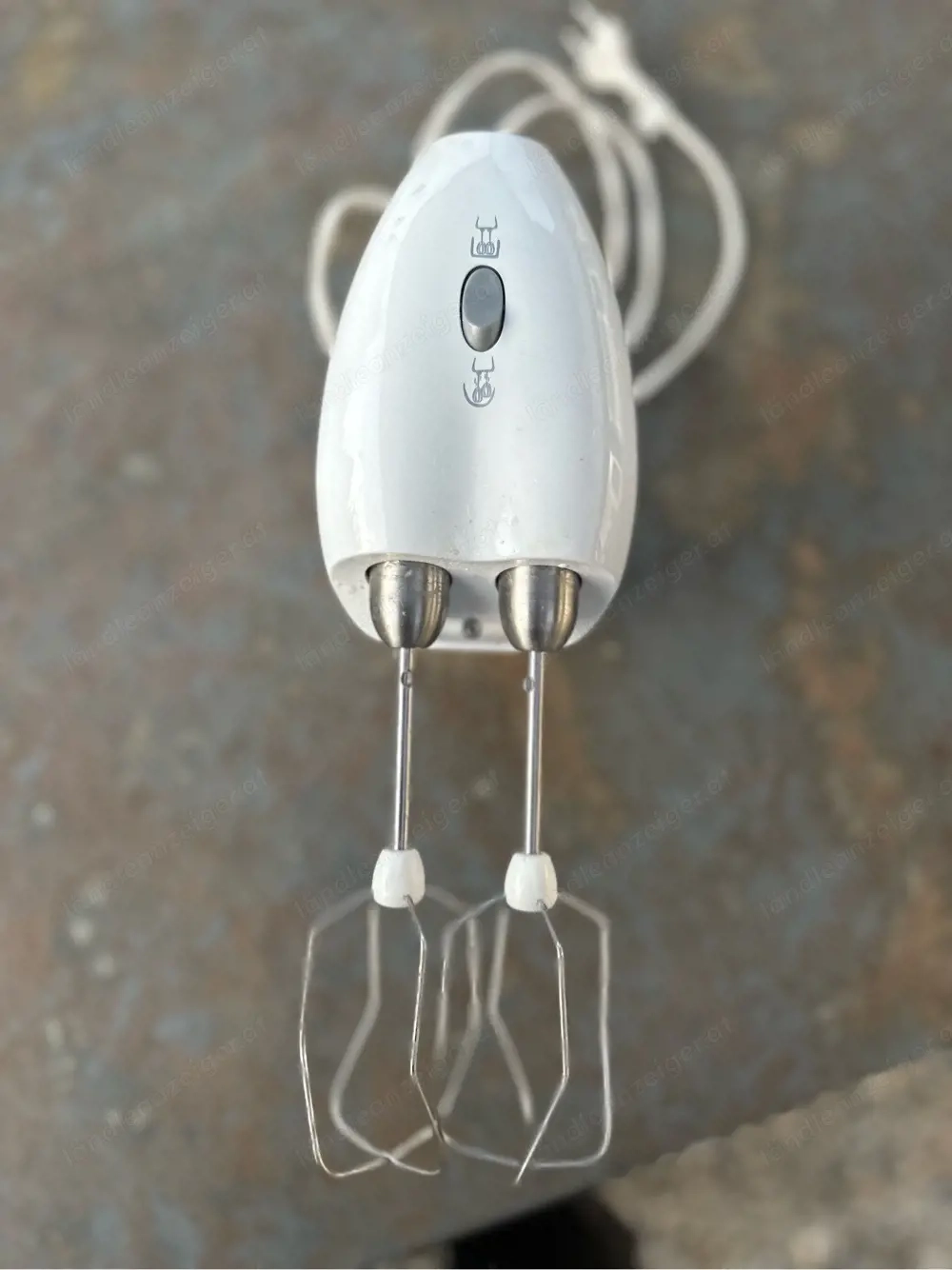 Philips Handmixer HR1570 71   400W   guter Zustand