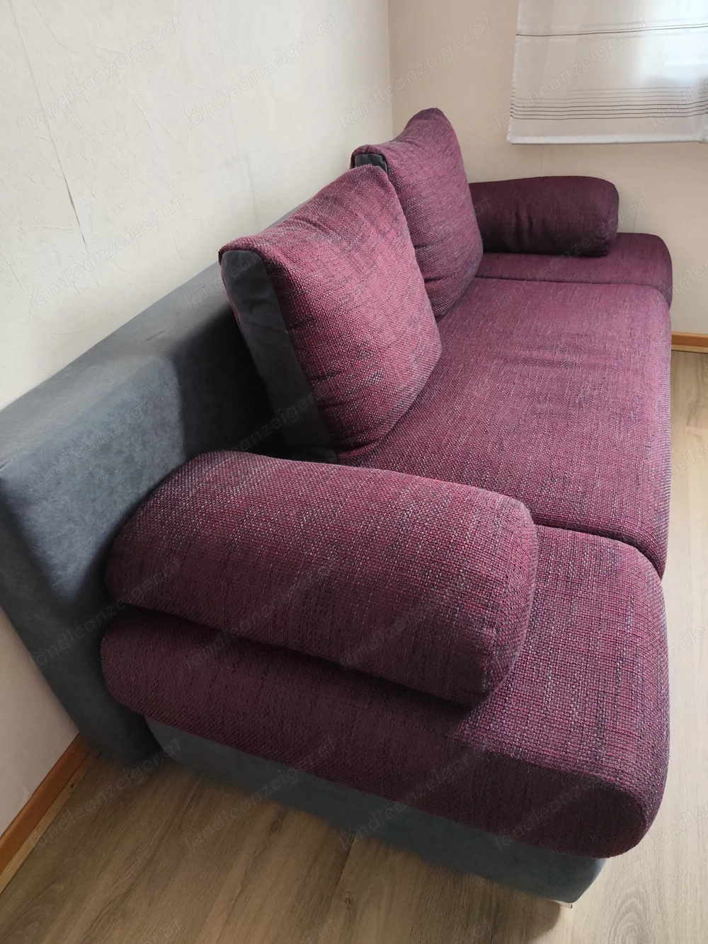 Schlafcouch mit Kippfunktion