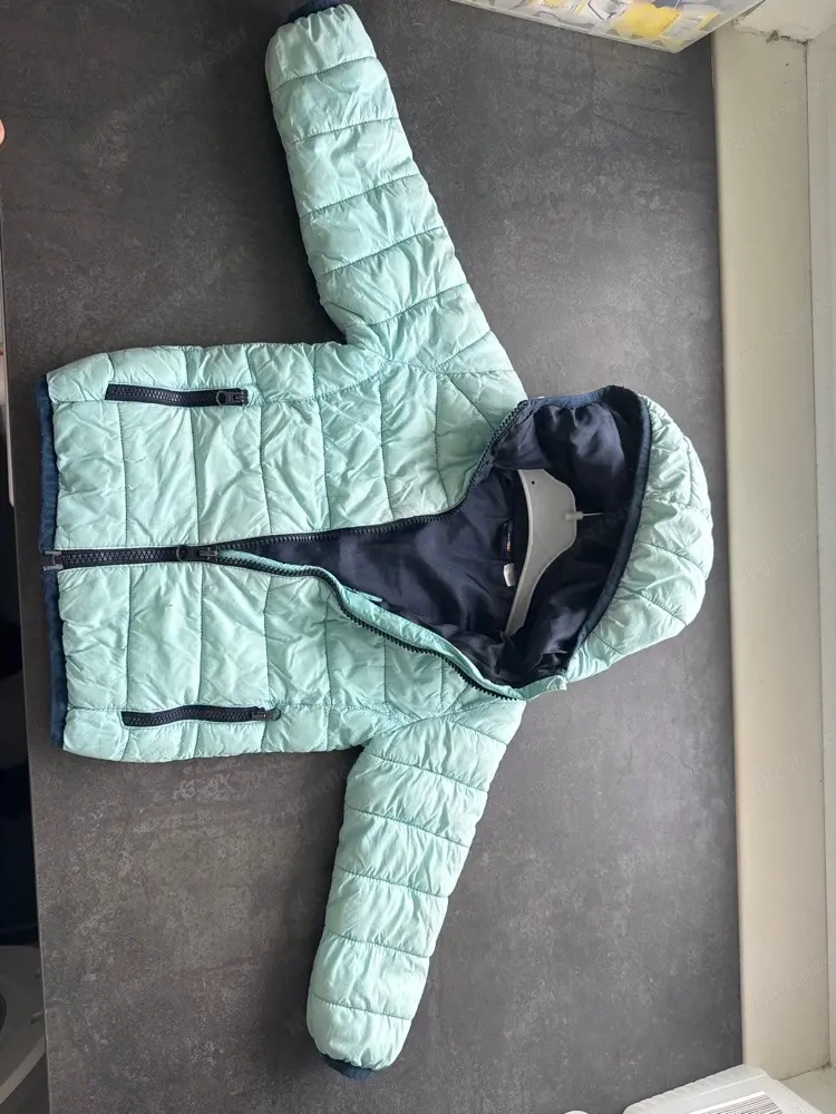 Jacke Grösse 92