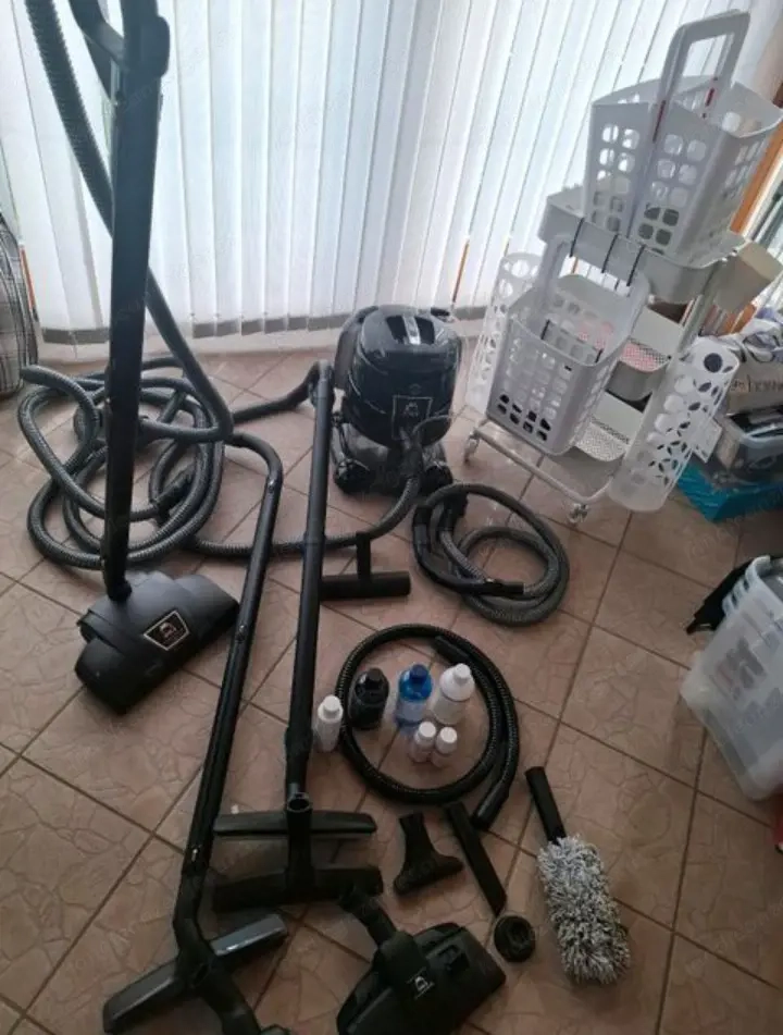 Hyla Wasserstaubsauger