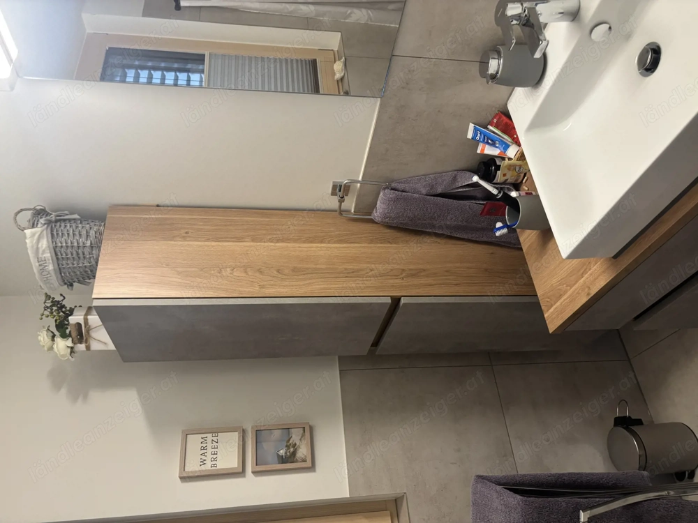 Badezimmer oder Duschmöbel