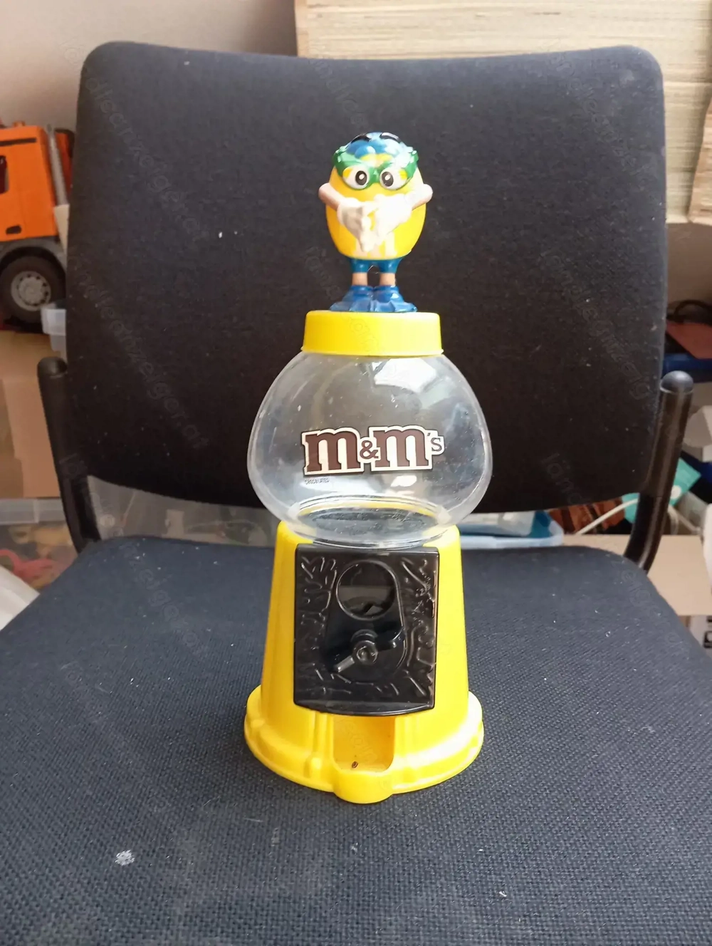 M& M Spender manuell