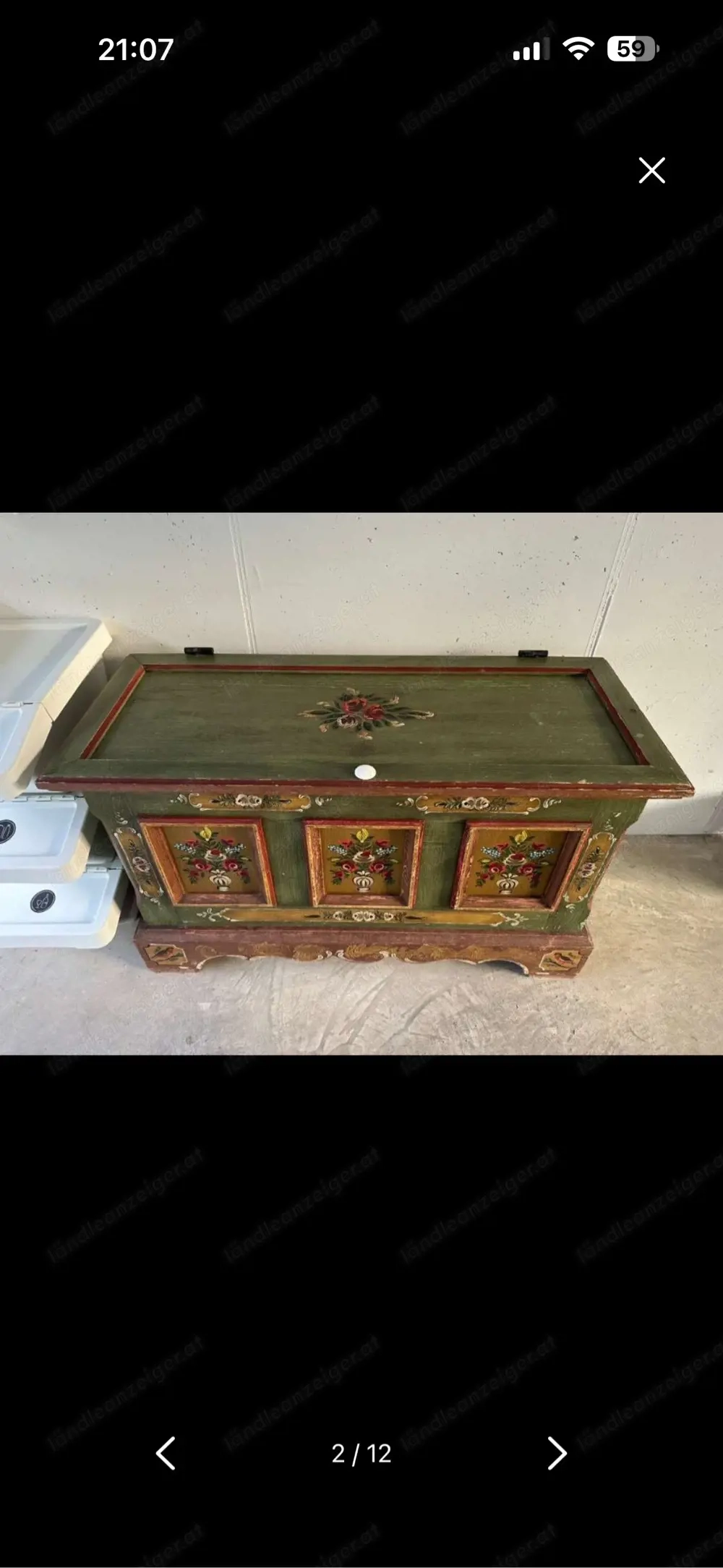 Antike Voglauer Bauerntruhe - handbemalt, Massivholz, Landhausstil