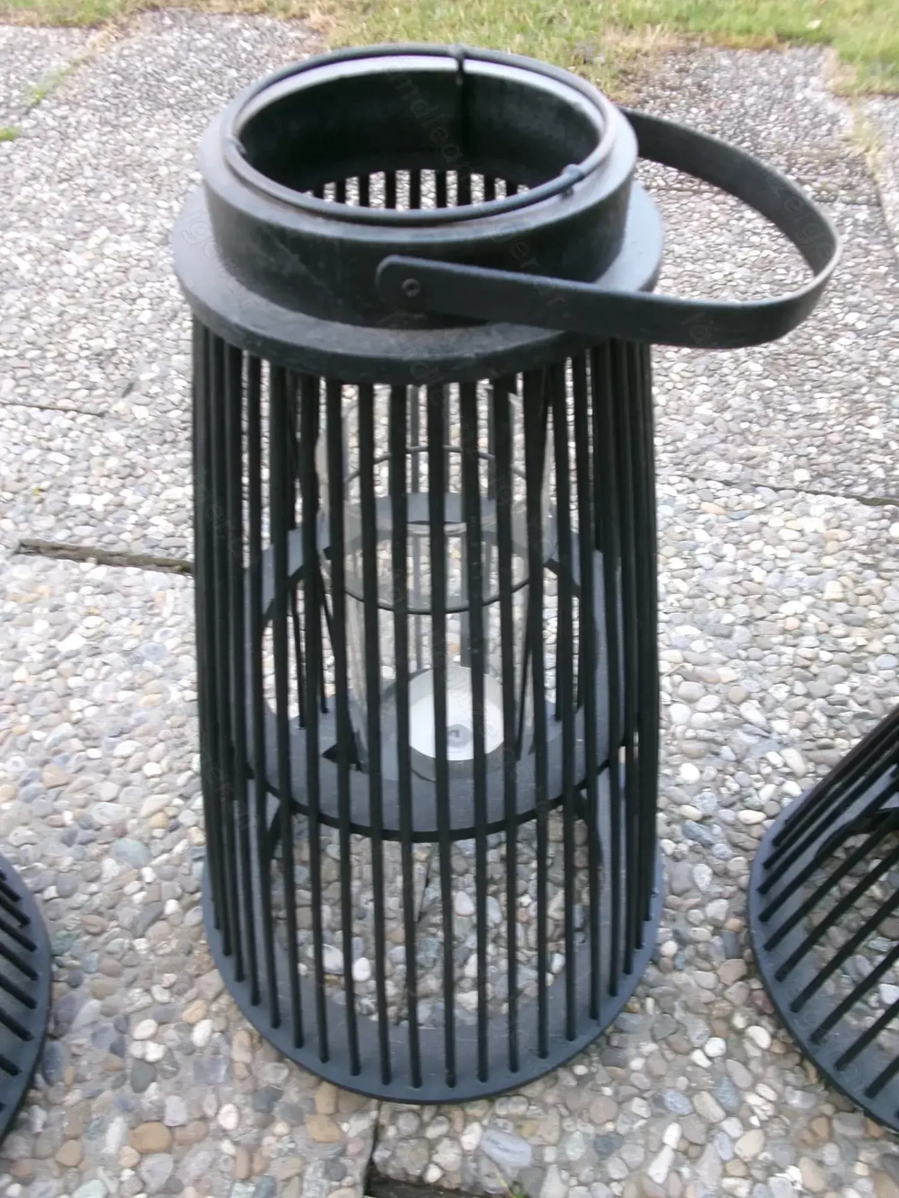 Gartenlaternen aus Bambus und Metall