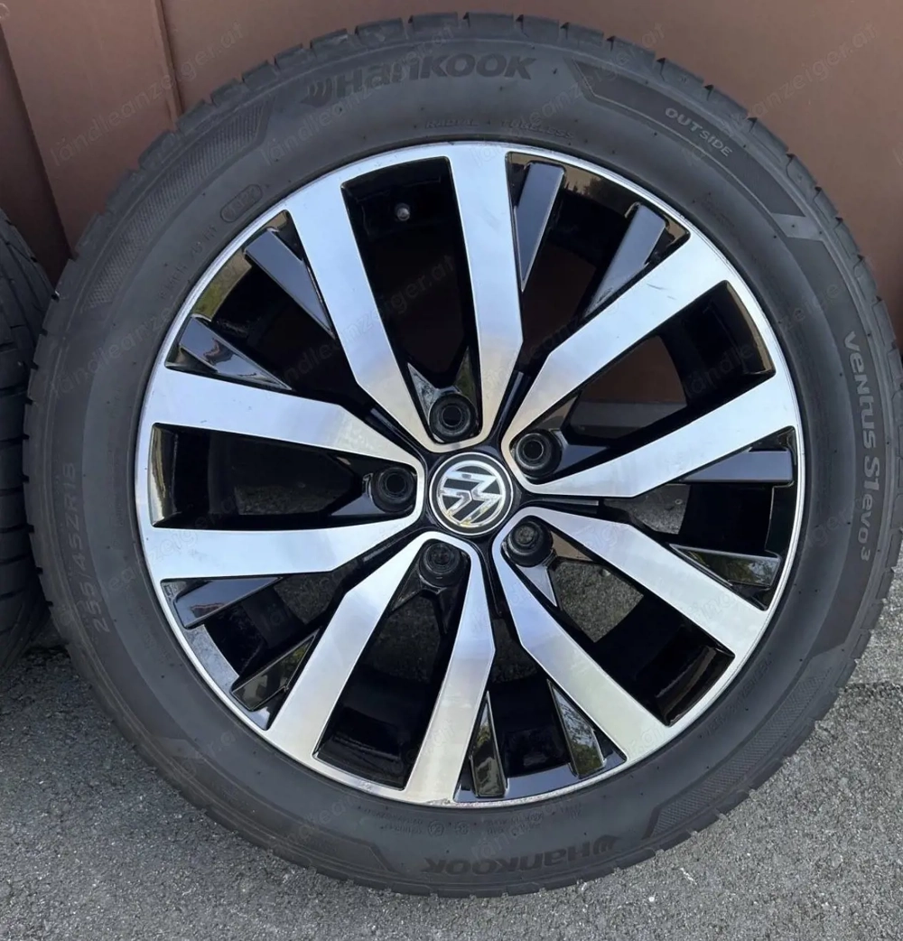4x Original VW T6 Multivan Sommerräder 255 45R18 mit 18 Zoll Toluca Alufelgen