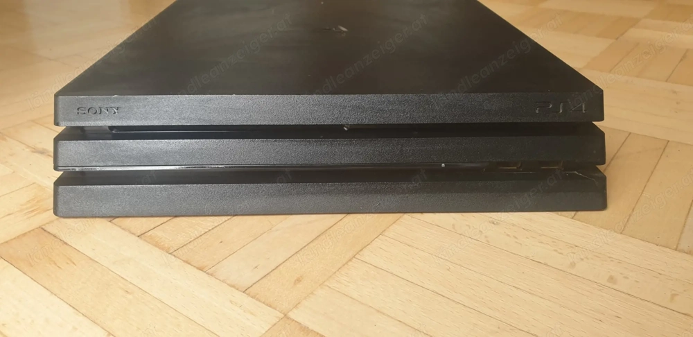 Playstation 4 Pro 1TB 1Controller + 12 Spiele