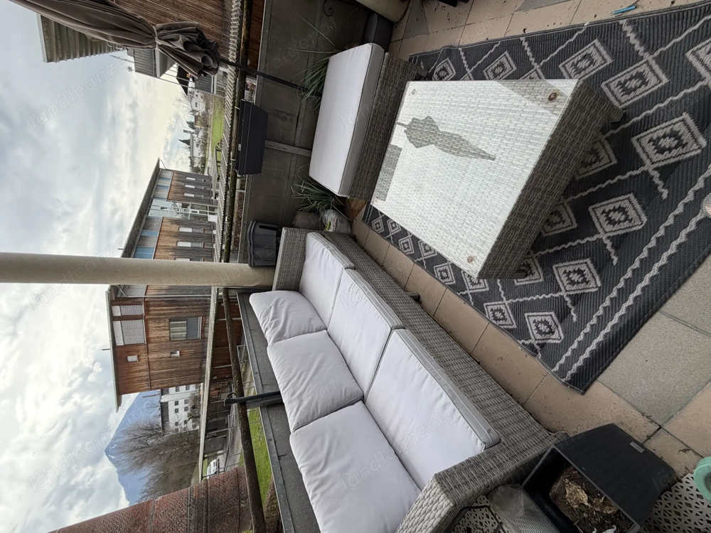 Lounge zu verschenken