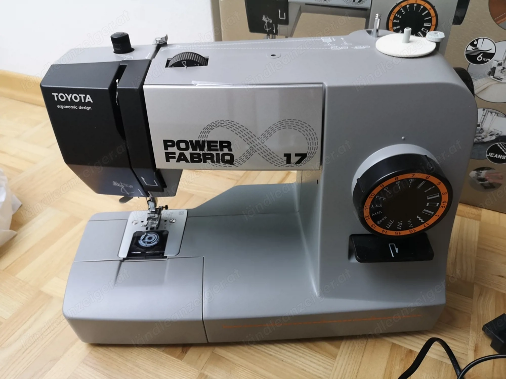 Nähmaschine TOYOTA Power Fab 17 mit OVP
