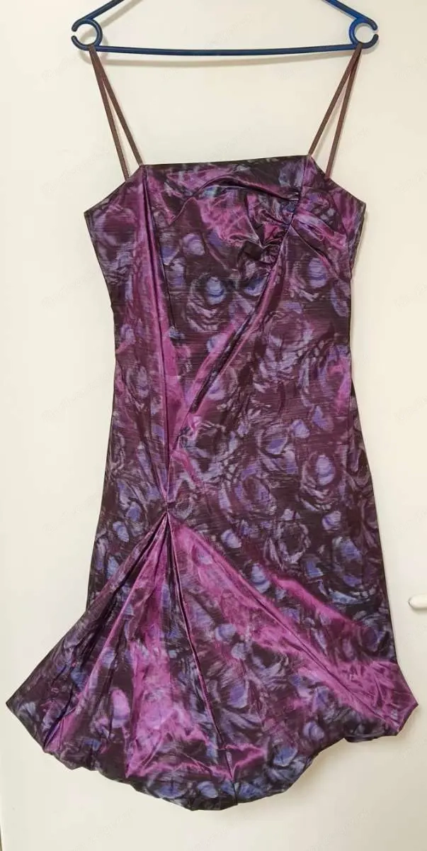 neues Ballkleid von Vera Mont