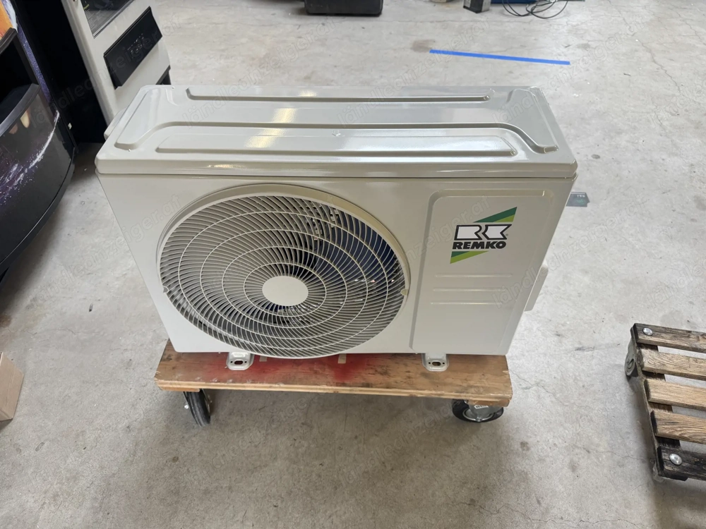 Verkaufe neue Klimaanlage   nur Außeneinheit