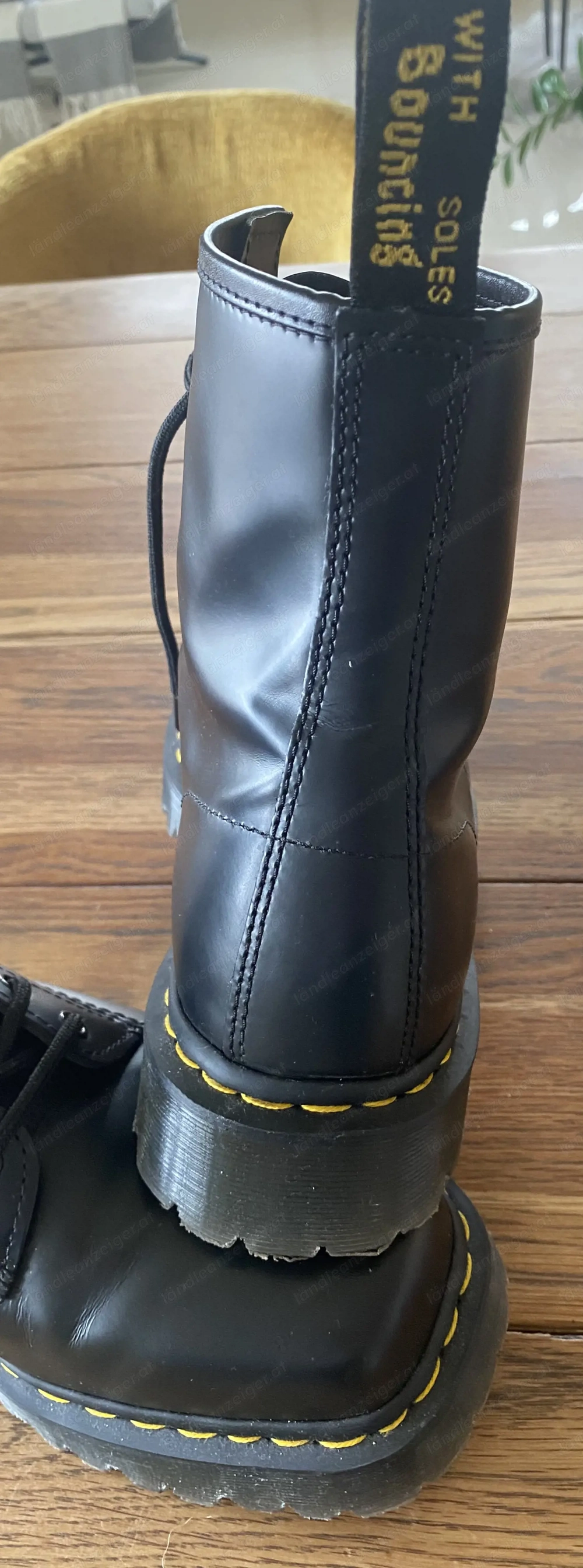 Cooler Dr. Martens Lederstiefel