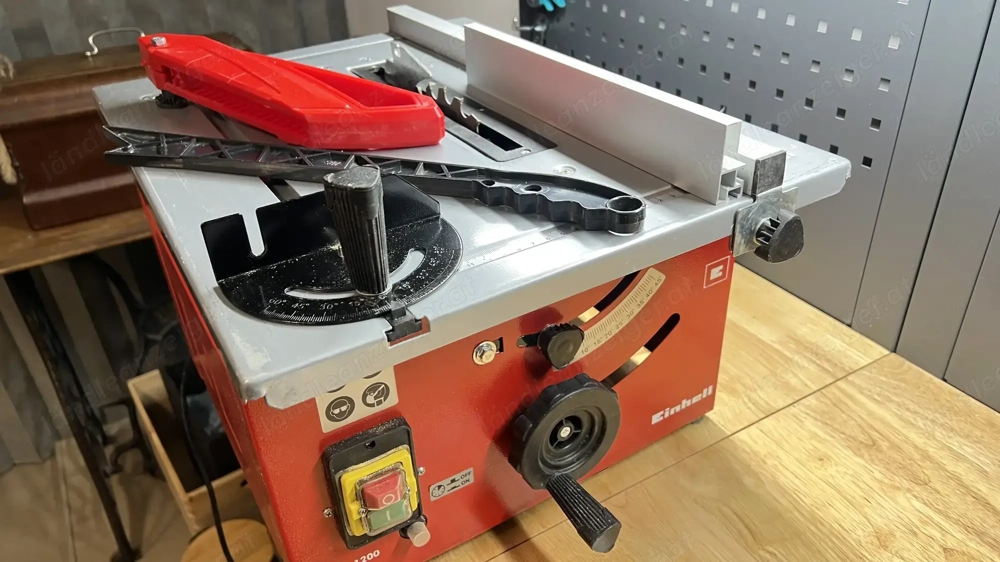 Einhell Tischkreissäge TC-TS 1200   sehr wenig gebraucht